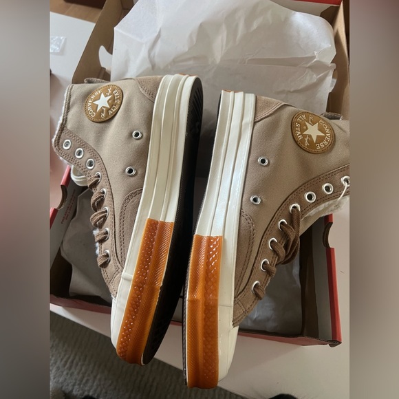 Converse chuck 70 hi tonal unisex sneaker in brown - Picture 9 of 14